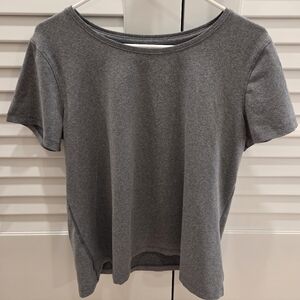 All in Motion Heather Gray Women's Short Sleeve Tee